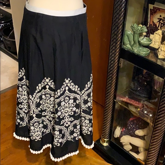 ❤️❤️❤️Loft Boho Embellished Skirt Pom Pom trim 6 - Picture 6 of 8